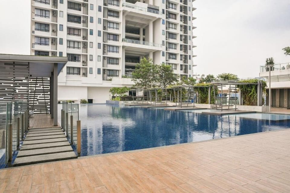 USJ One Premium Suites 2R2B USJ | Subang | Sunway Apartment in Subang Jaya