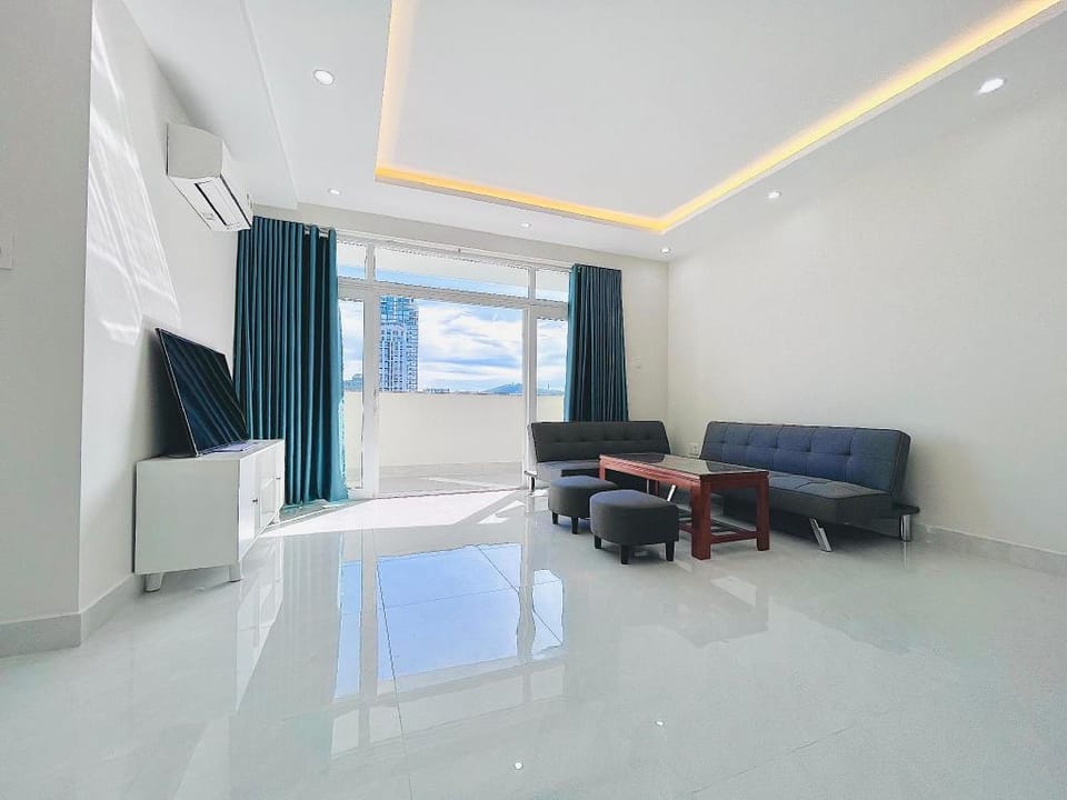 Jack APT/3BR + sea view/ 1 min to beach/ tranquil Apartment in Vung Tau