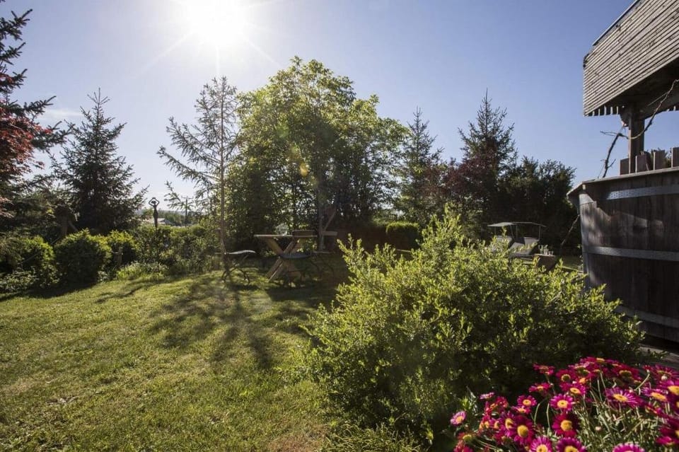 Exclusive light-filled design cottage  Vacation rental in Baden-Württemberg