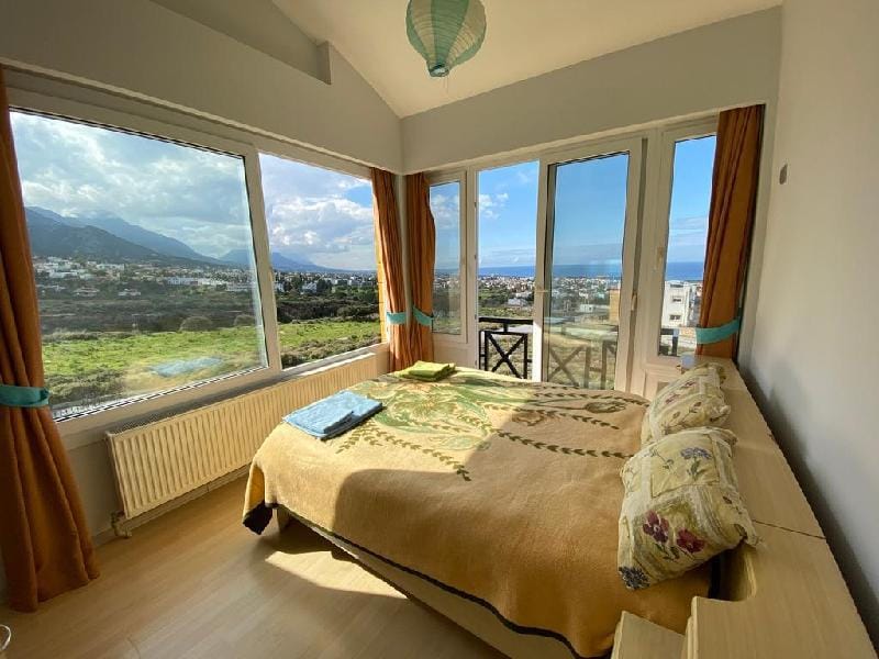 SUNSET Villa W/ Half Private Pool & 3 Bedr Villa in Cyprus