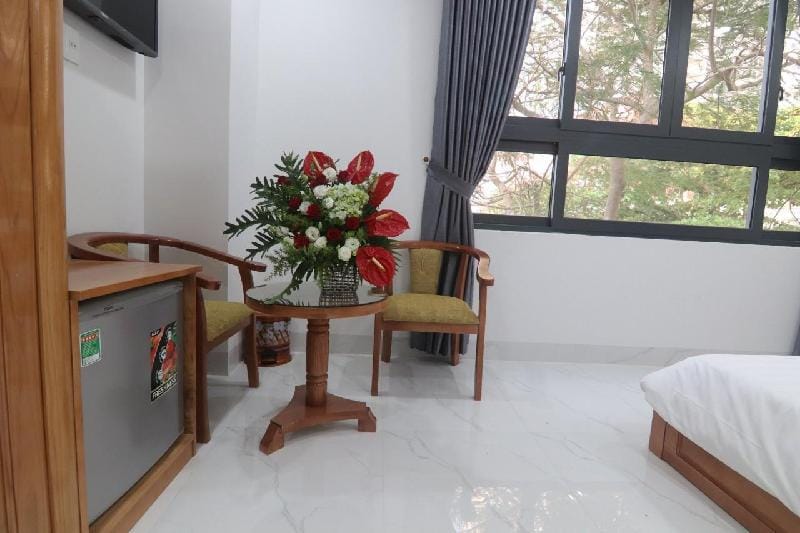 NEVA HOTEL NHA TRANG ( SINGLE ROOM) Vacation rental in Nha Trang