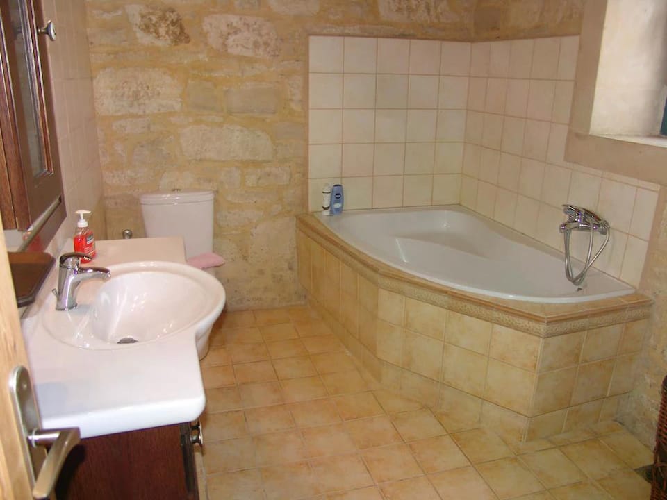 Spacious Villa in Margarites with Private Garden Villa in Crete Region