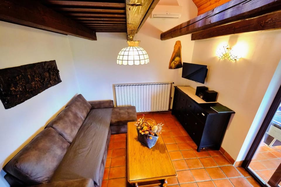 Holiday House apartment Podhamer A Vacation rental in Slovenia