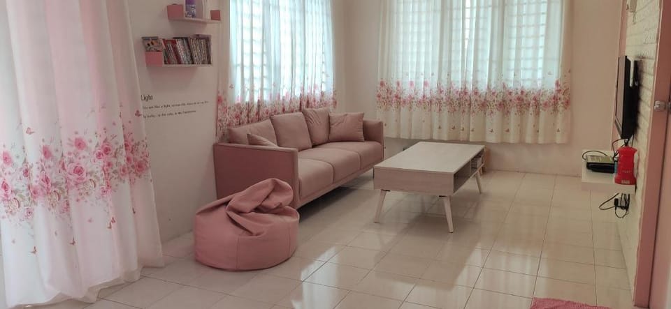 MILU Homestay -Entire Home (Kuala Selangor) Vacation rental in Selangor, Malaysia