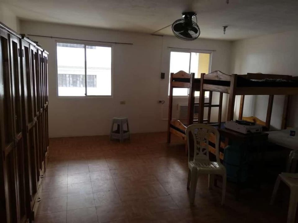 JKRC Fountain Breeze Apartment in Las Pinas