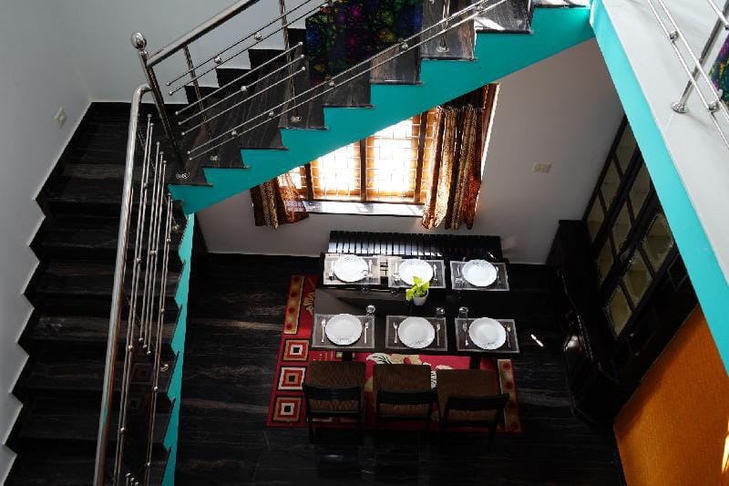 River Point Private villa( Conatct - 8301017000) Villa in Kochi