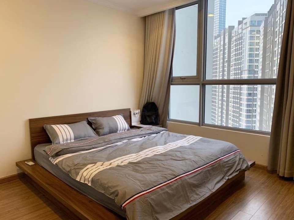 New Apartment-Amazing Vinhomes View Landmark 81 Apartment in Ho Chi Minh City