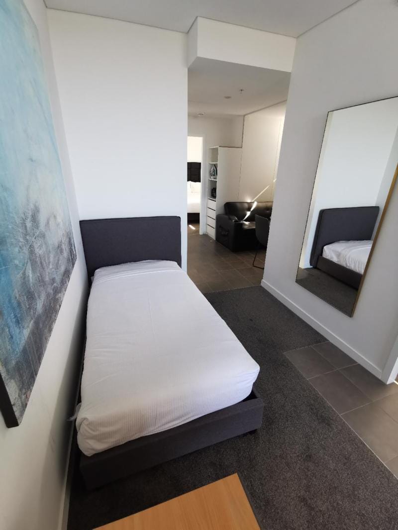 S1 Apartments one bed plus study with huge terrace Apartment in Sydney