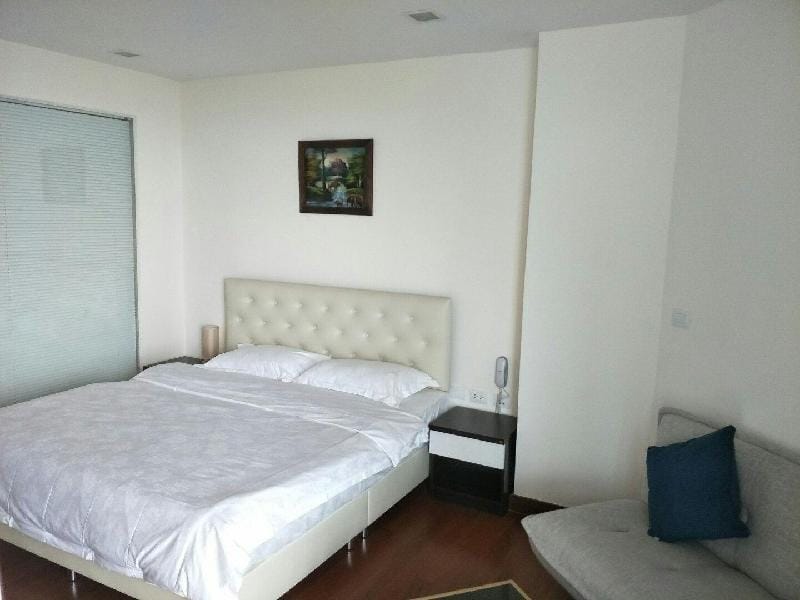 B4 Pattaya Romantic Sea View Room Apartment in Pattaya City