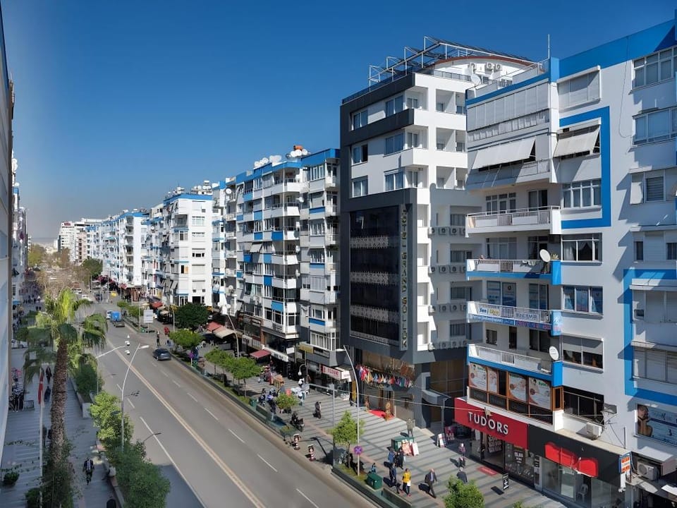 Grand Güllük Hotel Hotel in Antalya
