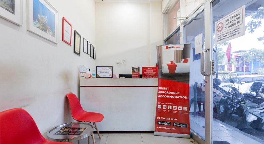 RedDoorz @ Garden Boulevard Citra Raya Tangerang Hotel in Indonesia