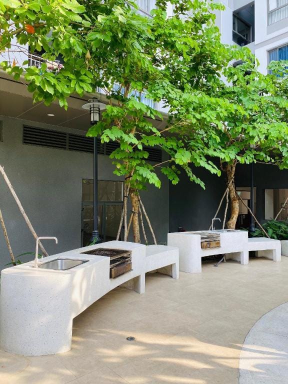 TBHOUSE - 3mins taxi to TSN airport, free gym&pool Apartment in Ho Chi Minh City