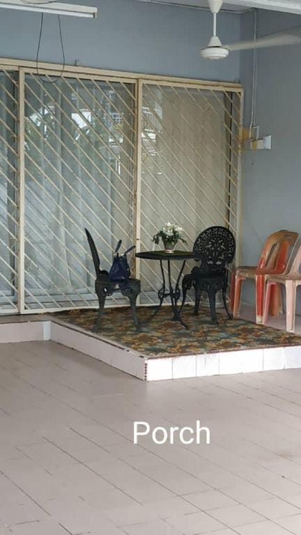 Taiping Normah Homestay (MUSLIM FAMILY only) Vacation rental in Perak