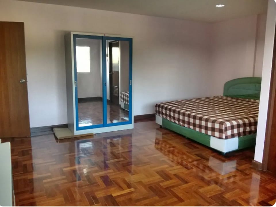 BaanYuSaBai Guest House in Bangkok Vacation rental in Bangkok