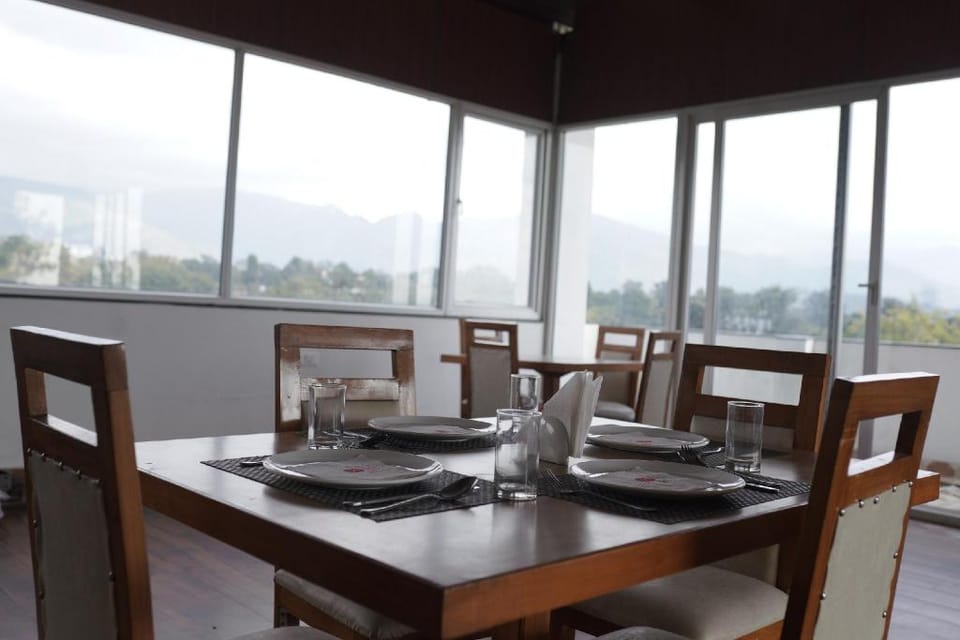 Hotel White Rock By The Solitaire Hospitality Hotel in Dehradun