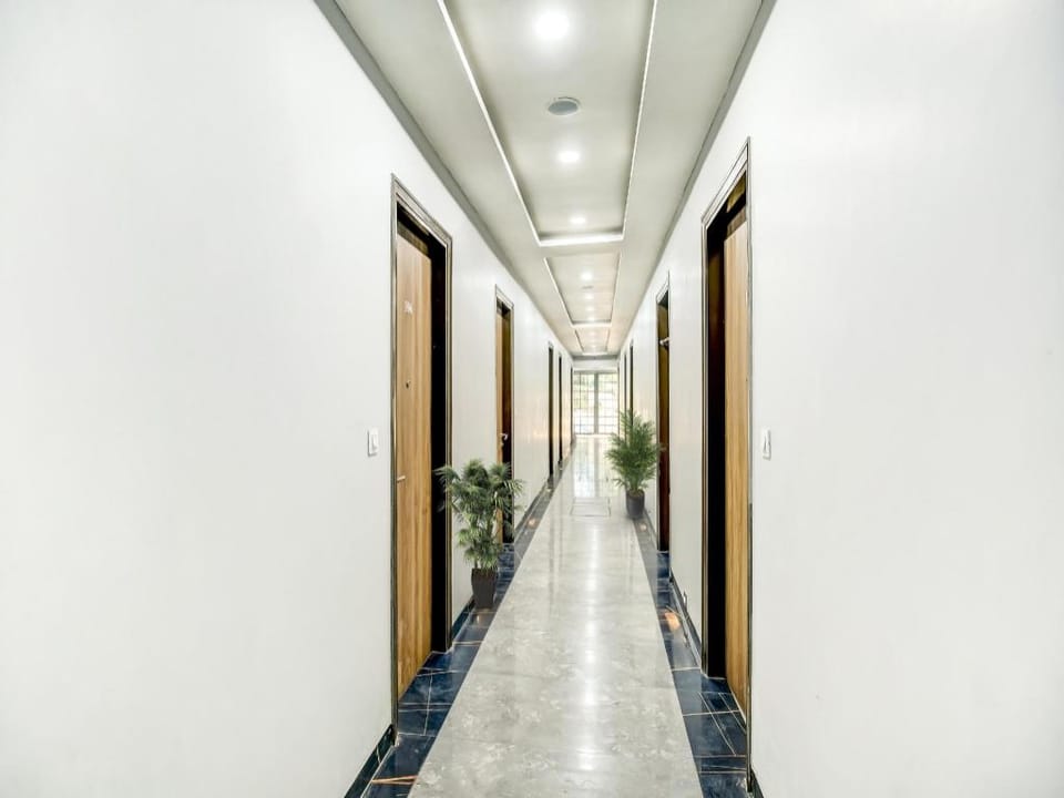 OYO Flagship Ayyans Residency Hotel in Tamil Nadu