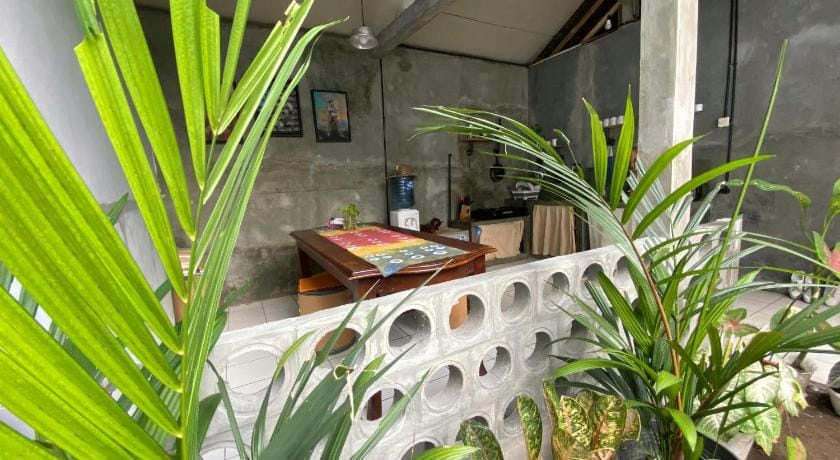 Reeneo Guesthouse Bed and Breakfast in Yogyakarta