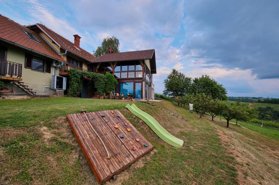 Holiday House apartment Podhamer B Vacation rental in Slovenia