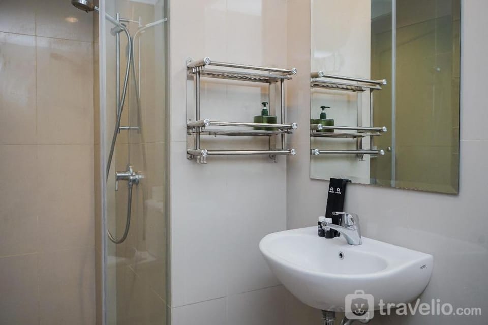 Nice 1BR at M-Town Signature Apartment By Travelio Apartment in West Java