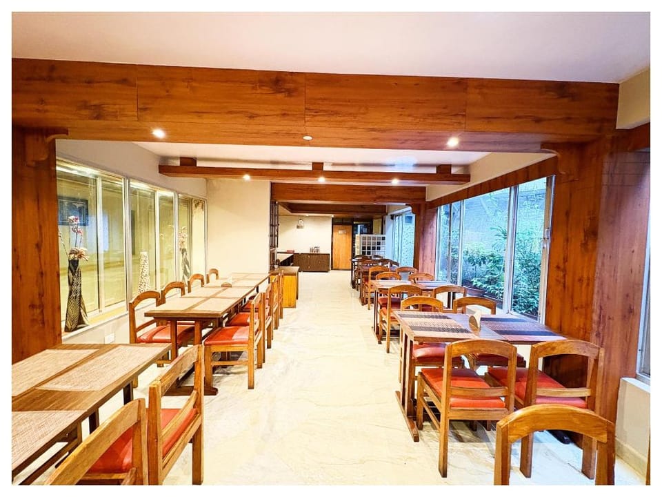 Hotel Apsara Darjeeling Hotel in Darjeeling