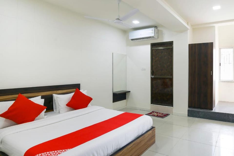 Hotel O Shiv Kunj Hotel in Vadodara