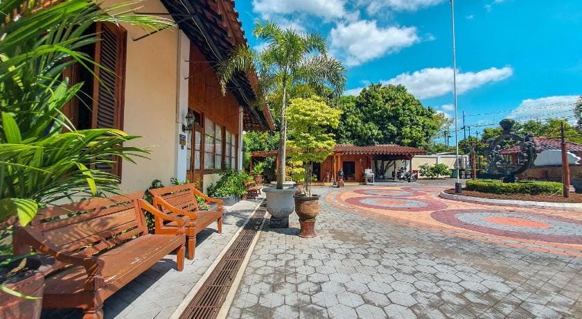Dem Ayem Heritage Guest House Bed and Breakfast in Yogyakarta