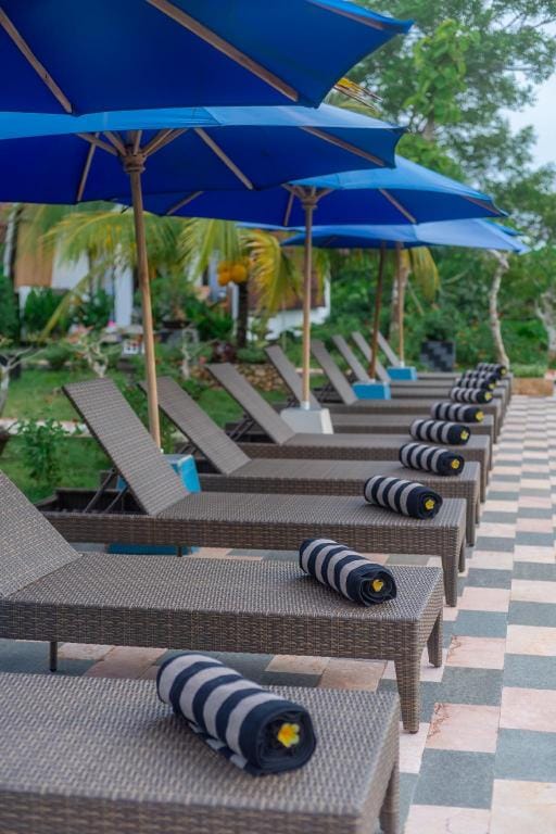 Penida Sunset Ocean View Bungalows Apartment in Nusapenida