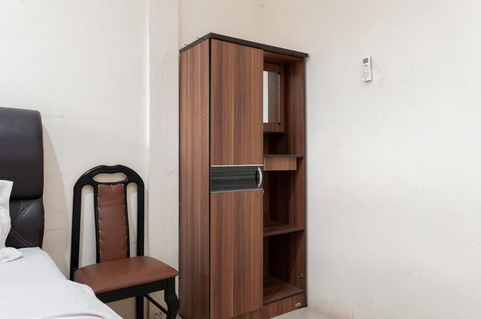 RedDoorz at Samuel Homestay Pematangsiantar Hotel in Indonesia