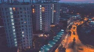 Mactan Newtown Infinity Pool View- Near Airport Apartment in Lapu-Lapu City