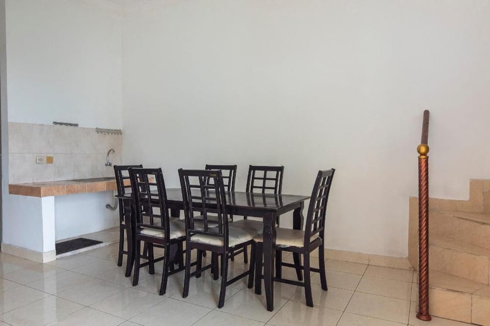 Hotel O Grand Suites Palace Syariah Hotel in West Java