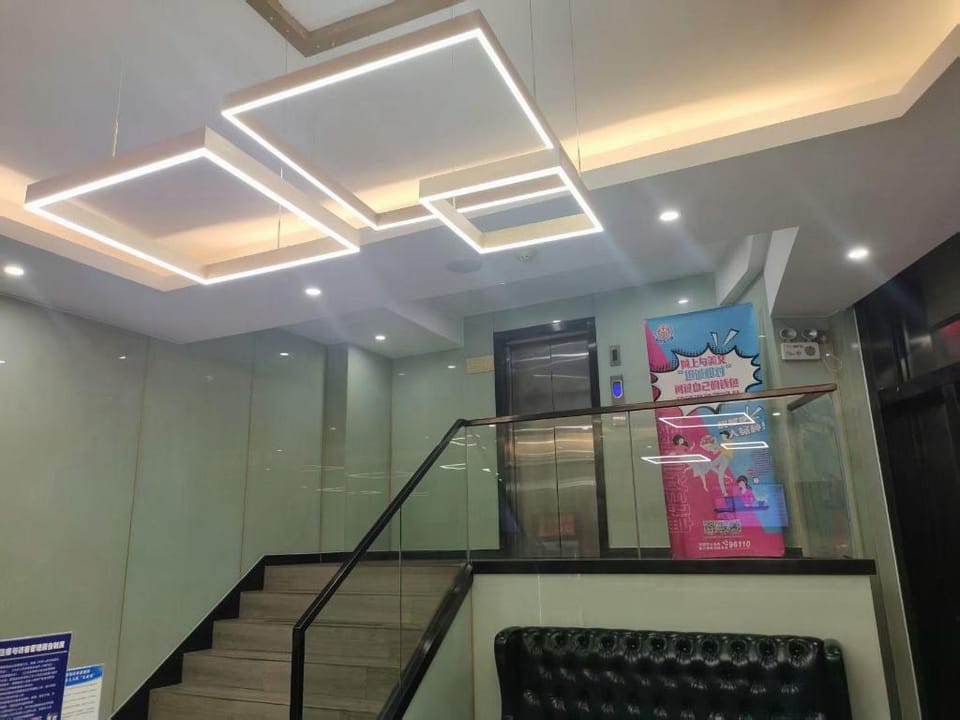 Shell Wuxi Huishan DistrictWanda Plaza Yanqiao Subway Station Hotel Hotel in Suzhou