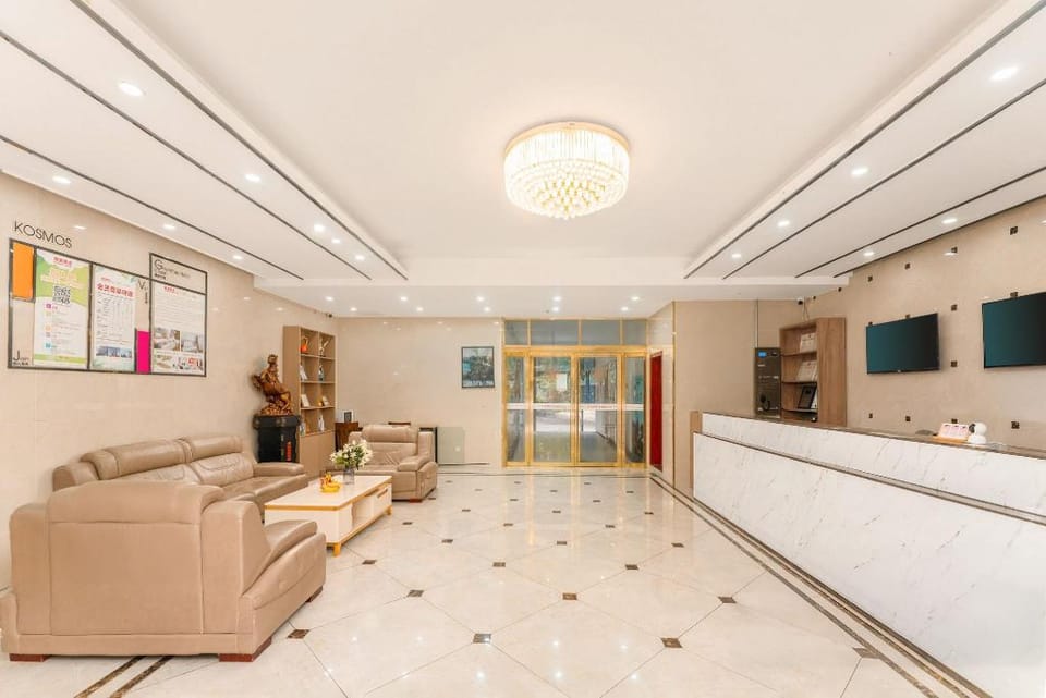 Shell Hotel Wuhu Kanngfu Road Dongfang Longcheng Wanda Plaza Hotel in Nanjing