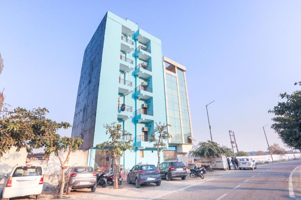 Hotel O A S Residency Hotel in Noida