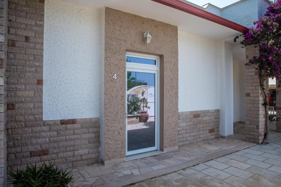 Villa Mamirè Bed and Breakfast in Torre San Giovanni