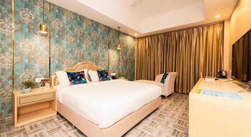 Hotel Casa Aishbagh Hotel in Lucknow