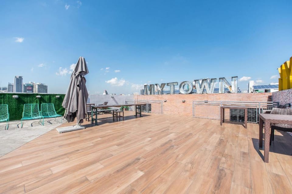 Mytown New York Hotel in Makati