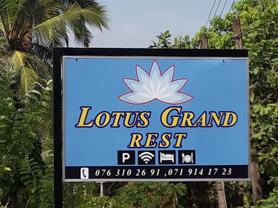 Lotus Grand Rest  Vacation rental in Mirissa