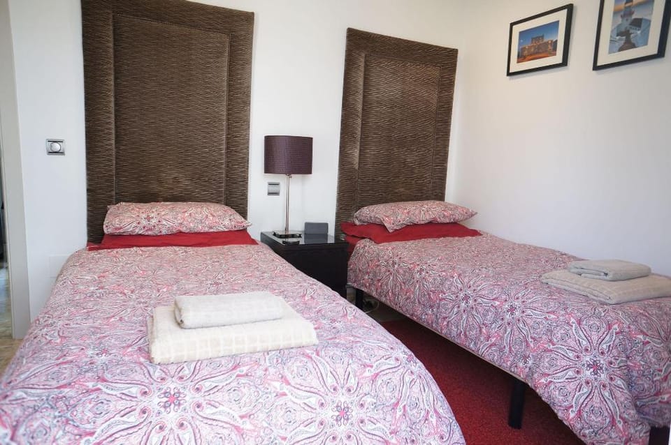 Fuentesol, 2 bed,2 bath luxury near Burriana Beach Apartment in Nerja