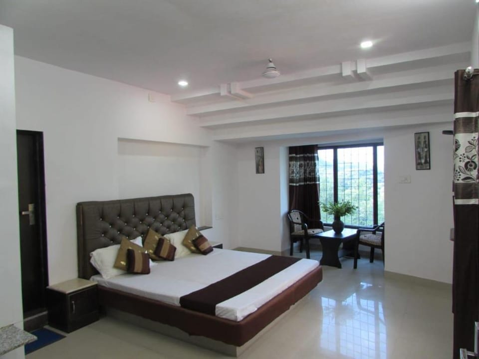 Sky shine Luxury 5 br home with Pool&Stunning View Villa in Rajasthan