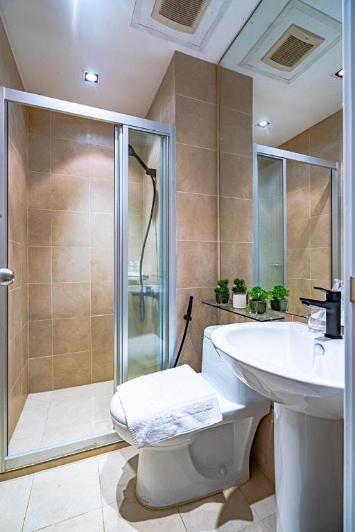 Romantic Art Room in Makati *Fast WIFI* Apartment in Makati