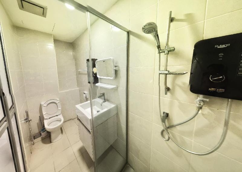 Shah Alam | Suria Jelutong One-Bedroom Cozy Studio Apartment in Selangor, Malaysia