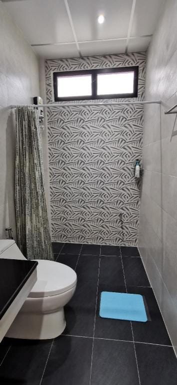 Peaceful house, 100m to MRT, perfect for groups Vacation rental in Bangkok