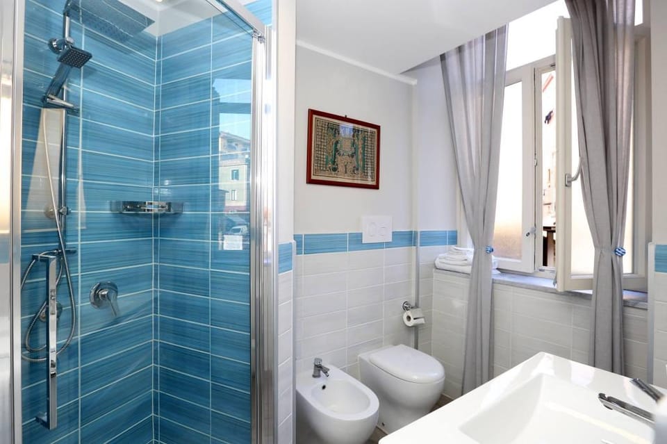 VILLA ROSA - Apartment n. 1 IRIS Apartment in Naples