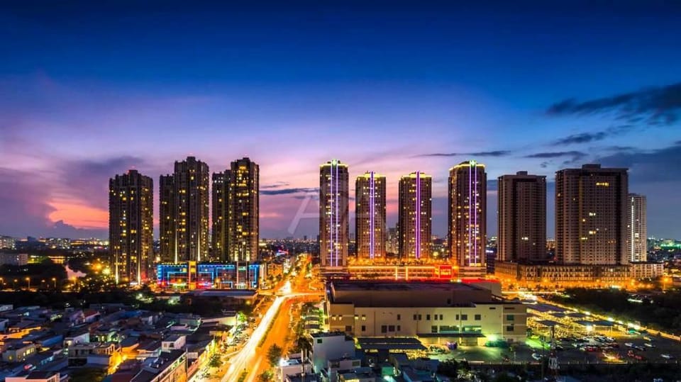 SUNRISE CITY APARTMENT 3 bedroom, 2 bathroom. Apartment in Ho Chi Minh City