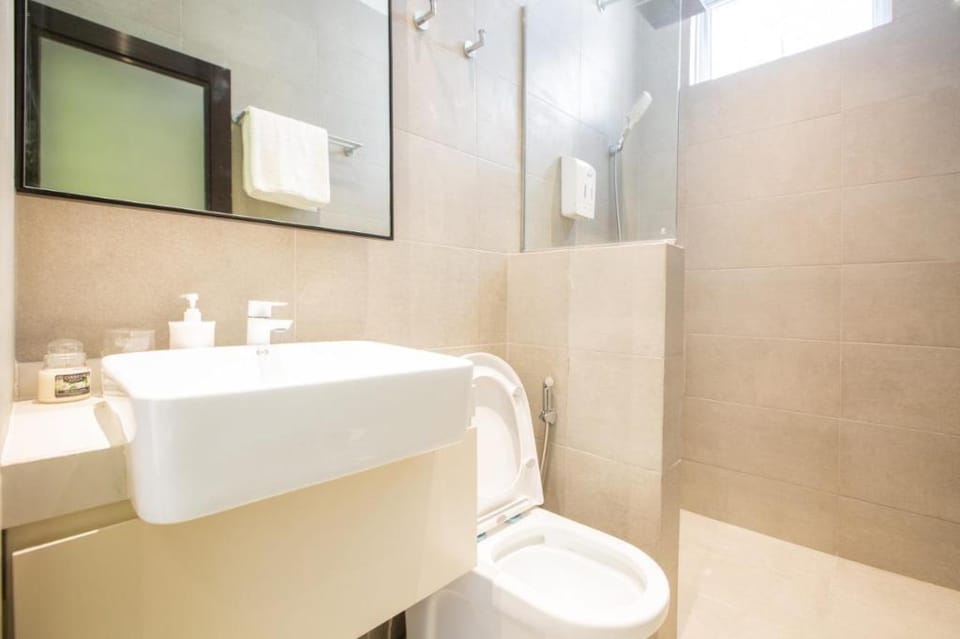 Havis (House Apartment Services) Vacation rental in Riau Islands, Indonesia