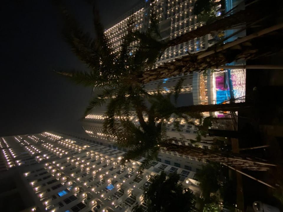 GRAND OPENING SALE BRAND NEW LUXURY STUDIO CONDO Apartment in Jakarta