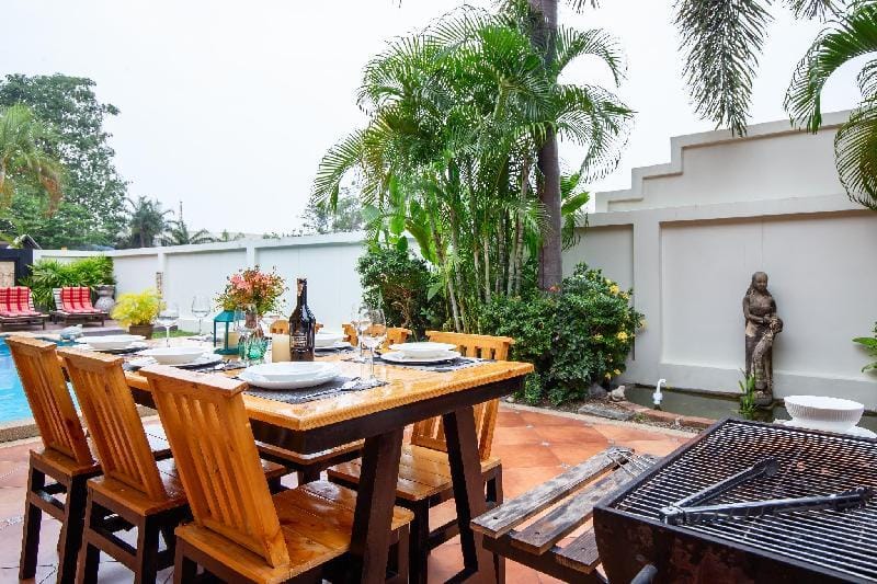 Beautiful luxury private pool house. Villa in Pattaya City