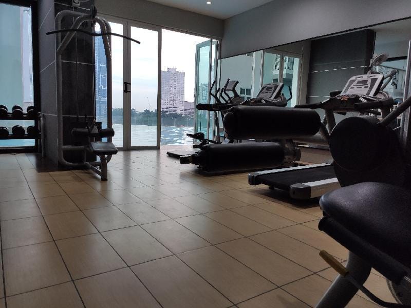 KSL City 3Bedroom 6bed 2 bathrm 6-12pax  Free Wifi Apartment in Johor Bahru