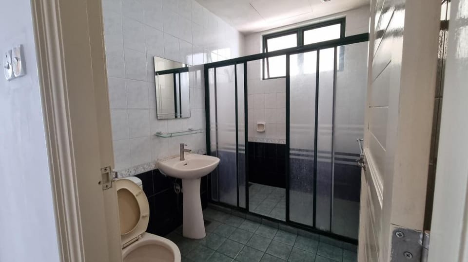 KENYALANG Emerald Riverine Resort  Homestay Apartment in Kuching