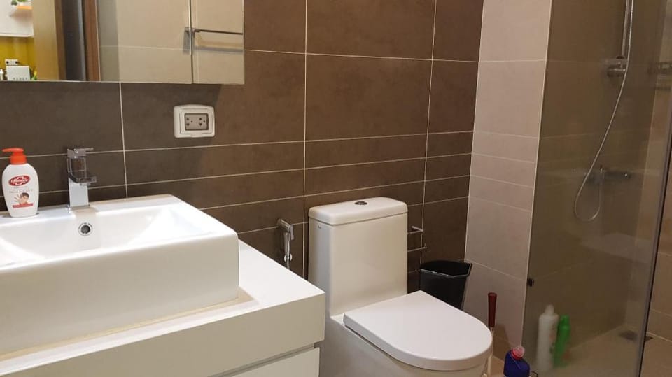 Sunrise City 2BR2BATH SW POOL Apartment in Ho Chi Minh City